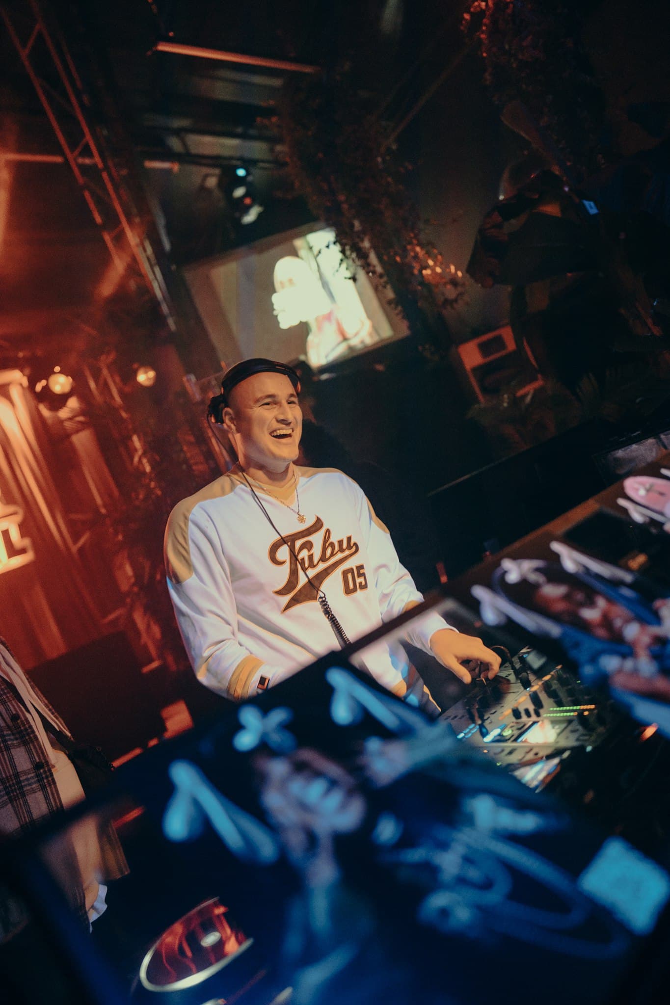 Say Lez live photo 7