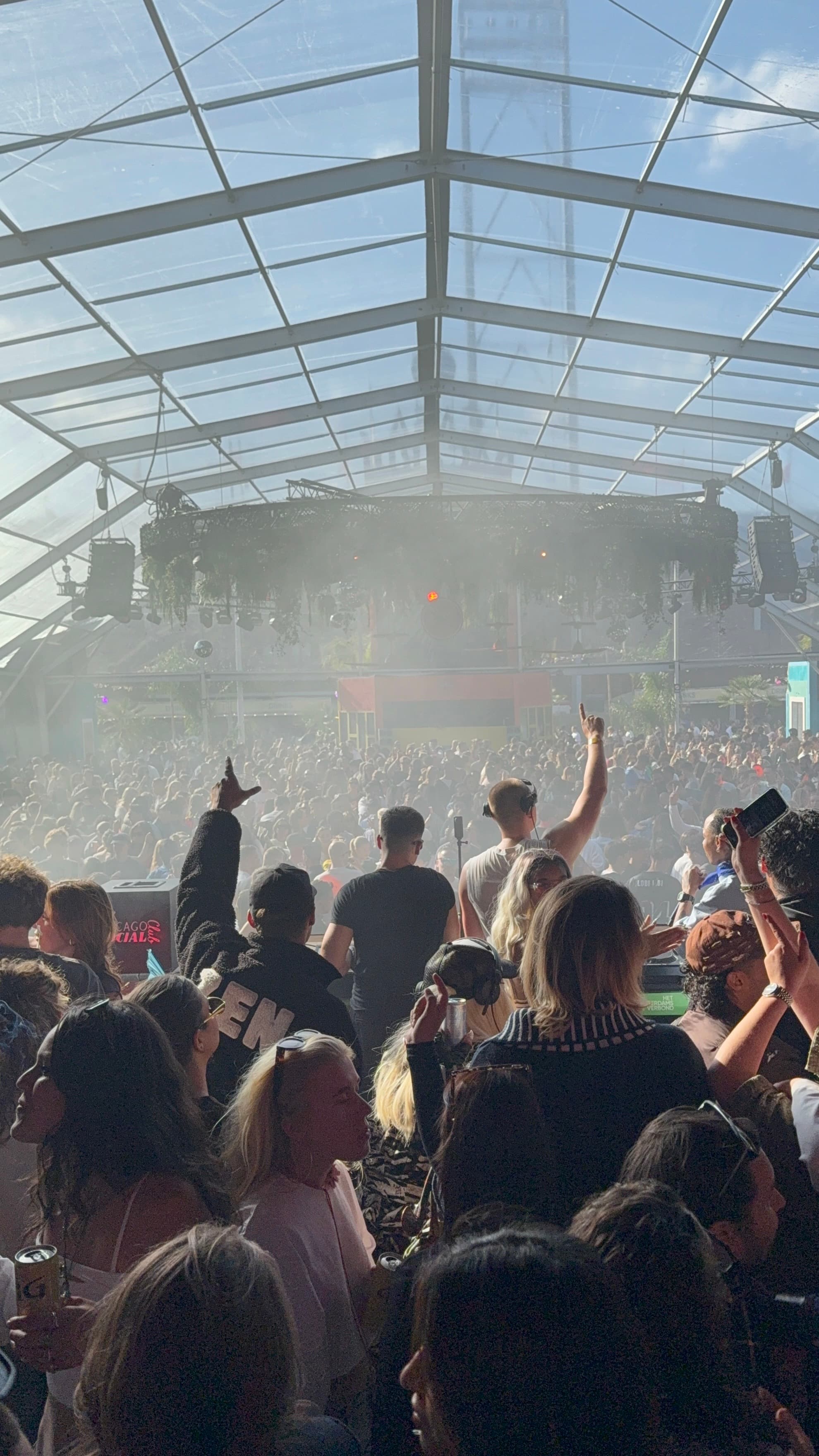 Say Lez live photo 12